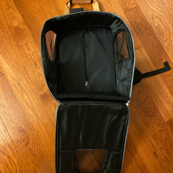 Pet carrier backpack - Picture 5 of 5